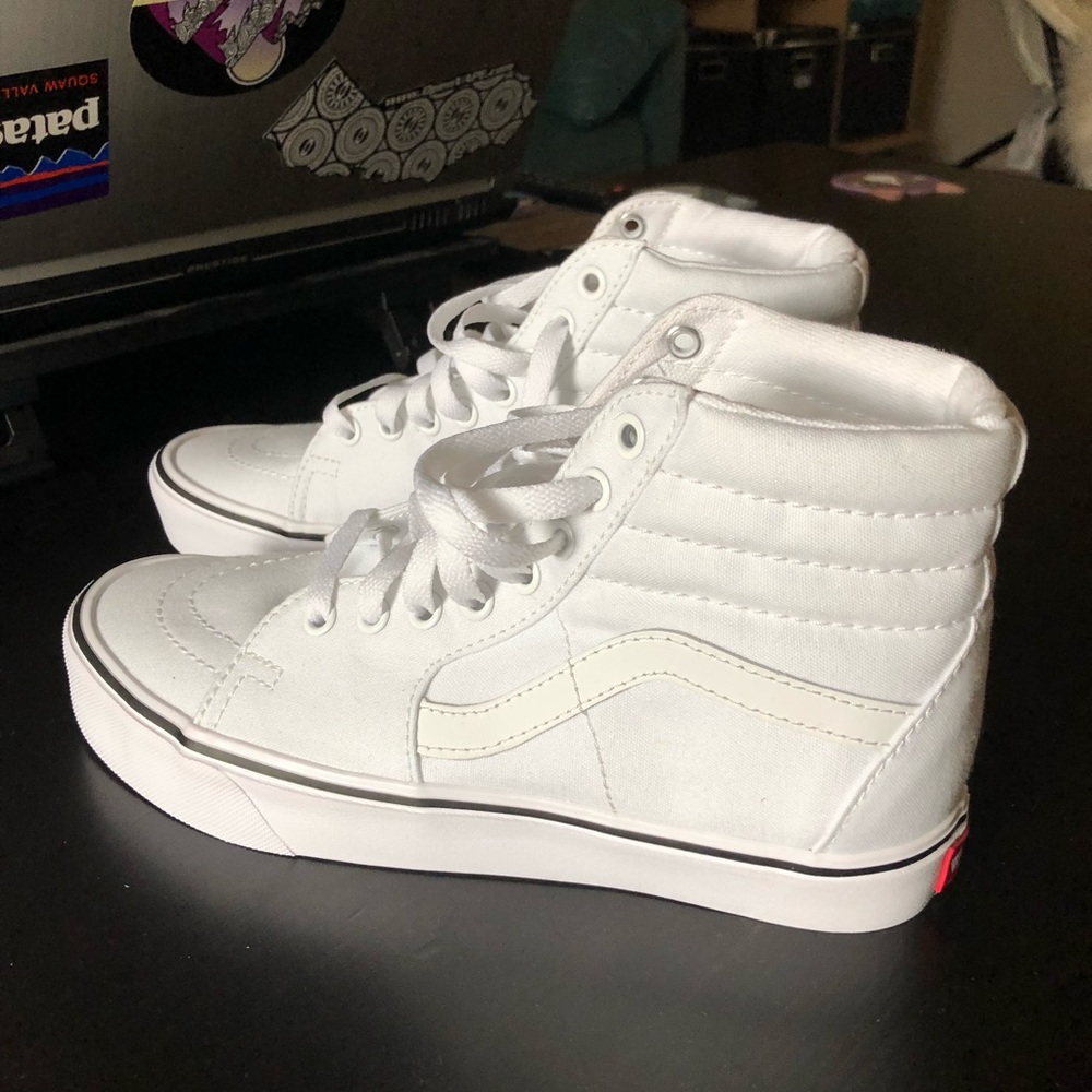 VANS Ultracush Lite White WMNS 8